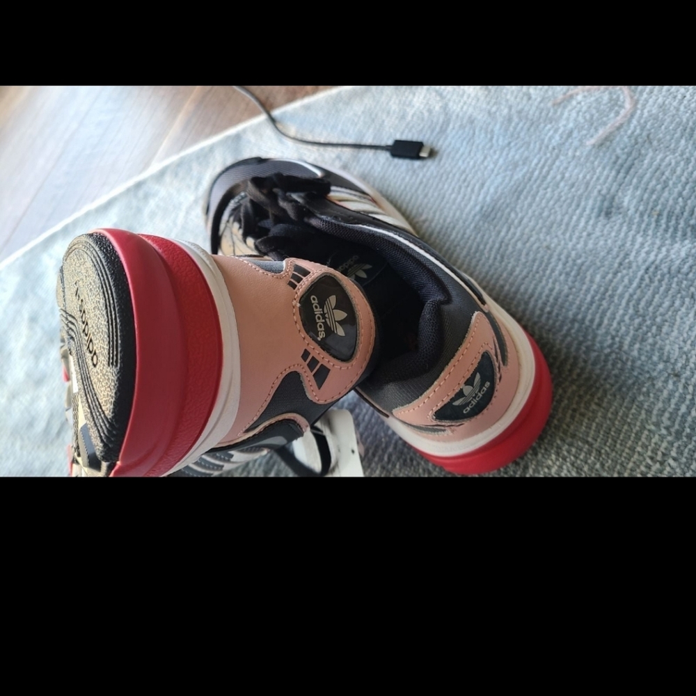 Adidas 🐦‍⬛ 2000 RARE! DOPE! - Picture 5 of 7